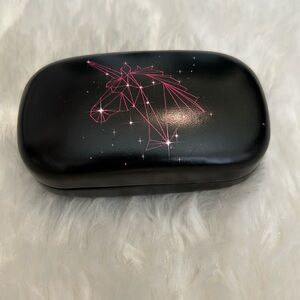 Contact case